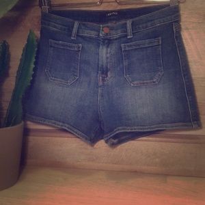 JBRAND FRONT POCKET JEAN SHORTS